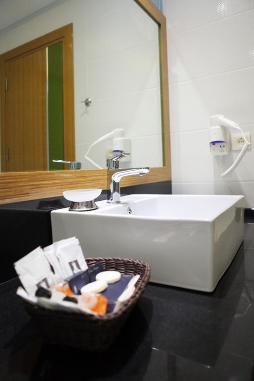 Ege Sevilen Hotel Turgutlu Room photo